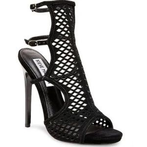 Steve Madden Black Maylin Suede Heel